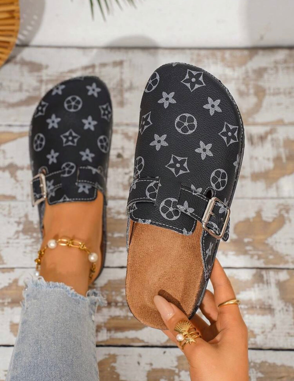 MONOGAM CHIC - marrone chiaro