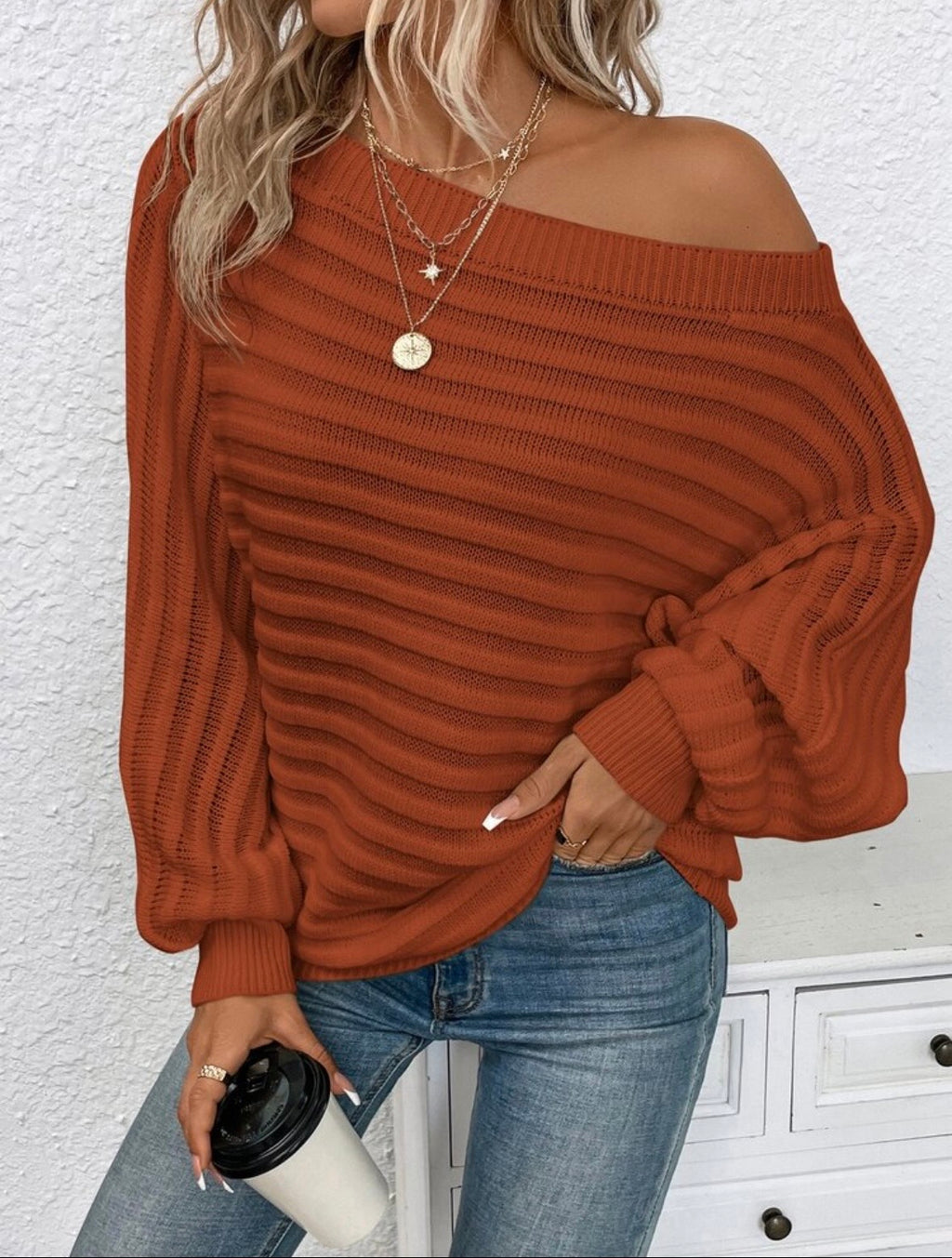 CHARLOTTE – Maglia Morbida Off Shoulder