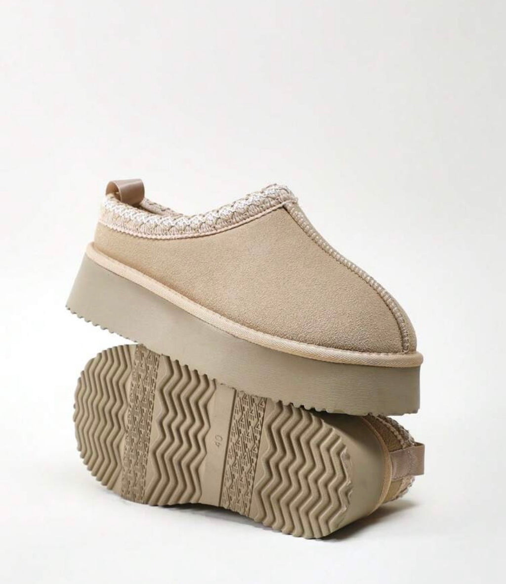 MONT BLANC – Slip-On Winter Style