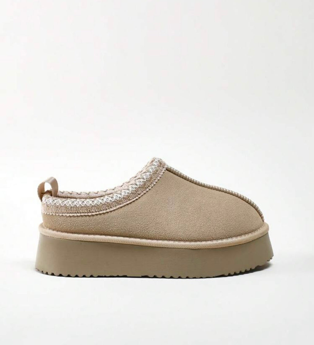 MONT BLANC – Slip-On Winter Style
